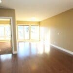 Bright 2 Bedroom + Den Condo in Desirable Montgomery! (RP084)
