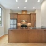 2 Bed, 3 Bath Townhouse | Lower Mount Royal Calgary (RP267)