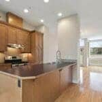2 Bed, 3 Bath Townhouse | Lower Mount Royal Calgary (RP267)