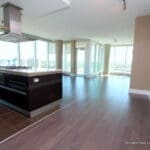 Modern 2-Bed Condo in Arriva | Prime Victoria Park Living (RP444)