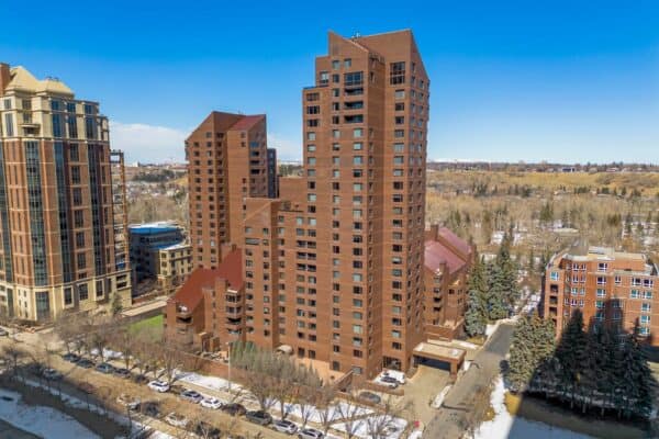 About 602A, 500 Eau Claire Avenue SW (RP247)