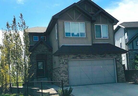 Aspen Woods 4-Bedroom Home with Expansive Deck & Flex Space (RP161)