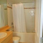 Downtown Calgary 2-Bedroom Condo with Parking & Storage (RP424)