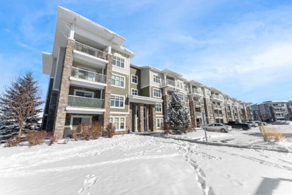 2 Bedroom Condo in Beautiful Lake Community of Mahogany! (RP088)