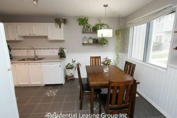 Welcoming Townhouse in Ranchlands  (RP102)