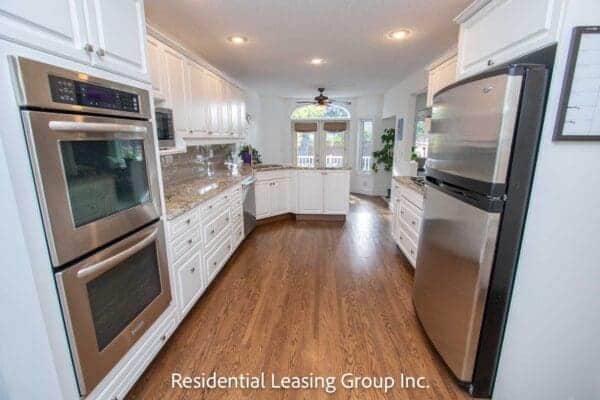Spacious Elboya Home | 3 Bed, 3.5 Bath | Double Garage (RP487)