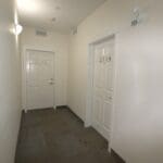 Contemporary 2-Bedroom Condo with Ground-Level Patio (RP480)