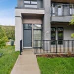 Bright 3-Bedroom Townhome in Trinity Hills SW Calgary (RP445)
