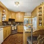 Quiet Acreage Living Near Calgary | 6 Bed Estate Retreat (RP471)