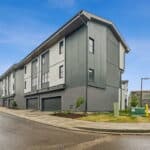 Bright 3-Bedroom Townhome in Trinity Hills SW Calgary (RP445)