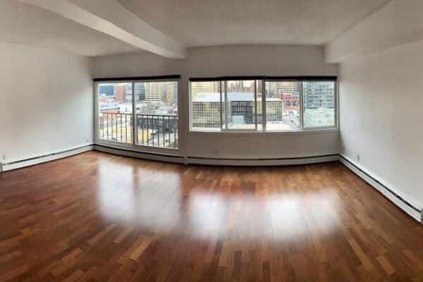 Modern Studio Living in Downtown Calgary | EXUD Condos (RP210)