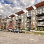 Executive 1 Bedroom Condo in Sunnyside Calgary | (RP474)