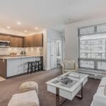 Executive 1 Bedroom Condo in Sunnyside Calgary | (RP474)