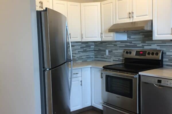 2 Bed, 2 Bath Condo with Heated Underground Parking in Edgemont (L946)